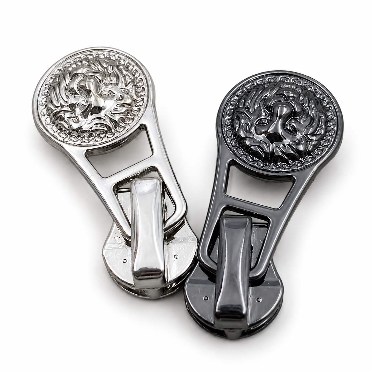 custom zinc alloy zipper puller silver gunmetal round dragon head relief — view 1